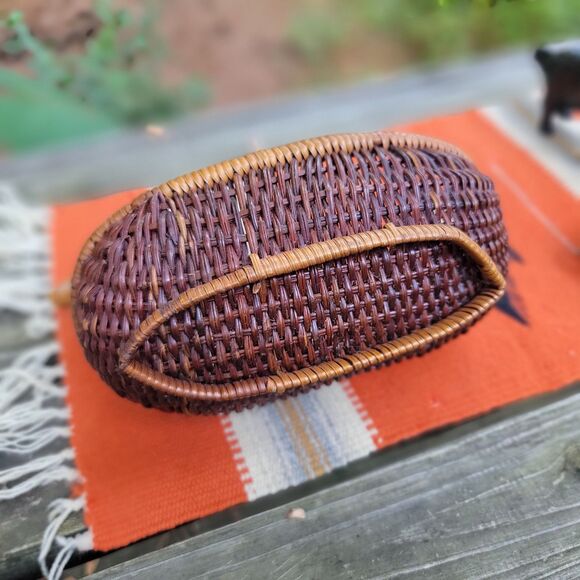 Vintage Wicker Duck Goose w Wood Beak Woven Rattan  Basket Napkin Tray 9" MINT - Picture 8 of 16